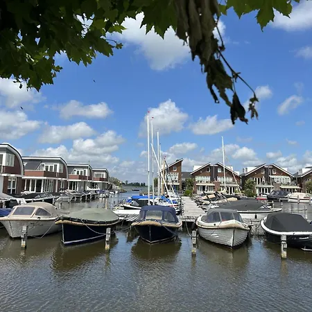 Dorregeest-1 By Interhome Vakantiepark Uitgeest